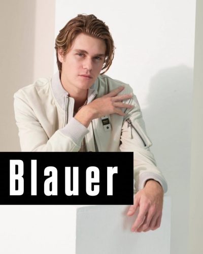 Blauer-copertina